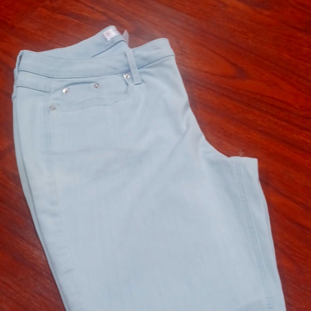 5 For 25 No Boundaries  capris